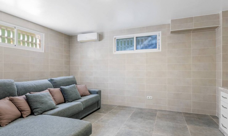 Wederverkoop - Vrijstaande Villa - Ciudad Quesada - Doña Pepa