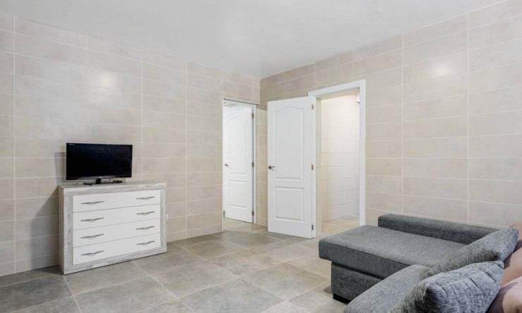 Wederverkoop - Vrijstaande Villa - Ciudad Quesada - Doña Pepa