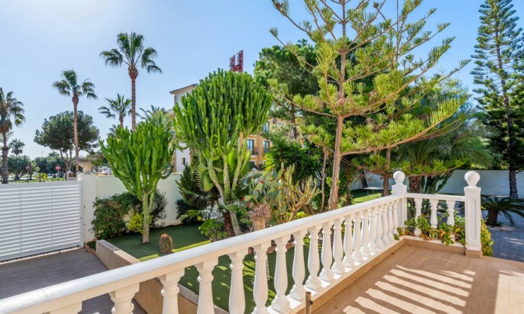 Wederverkoop - Vrijstaande Villa - Ciudad Quesada - Doña Pepa