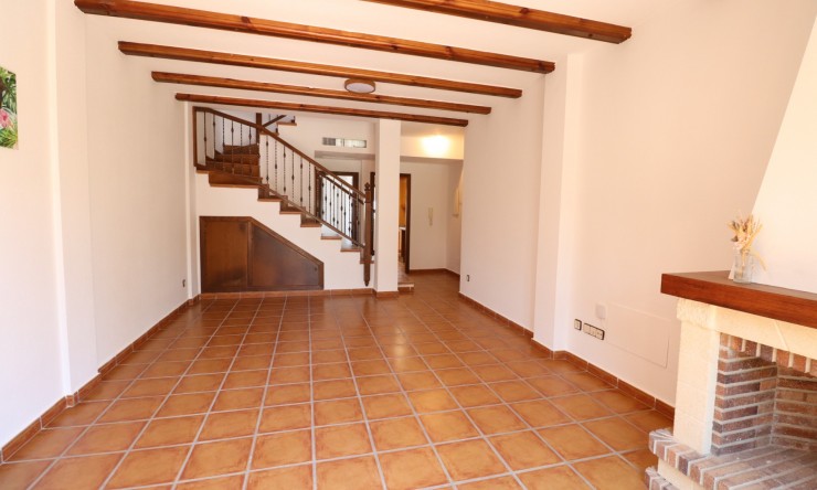Re-Sale - Semi Detached Villa - Algorfa - La Finca Golf Resort