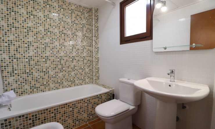 Re-Sale - Semi Detached Villa - Algorfa - La Finca Golf Resort