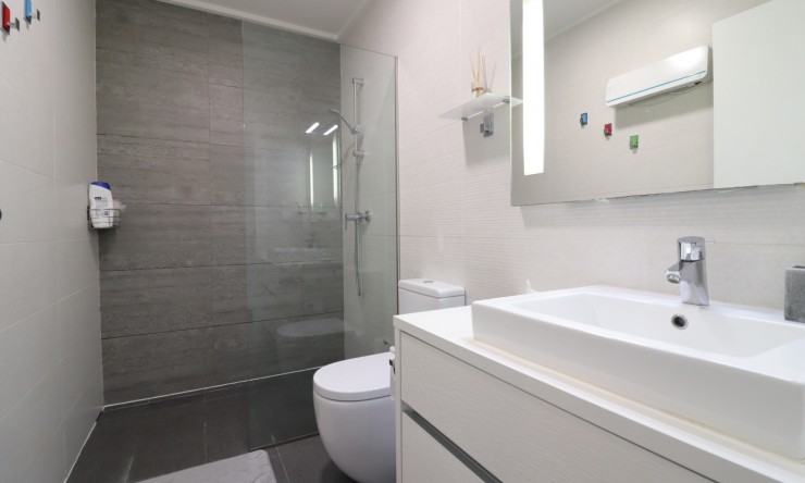 Wederverkoop - Vrijstaande Villa - Benimar - Benimar III