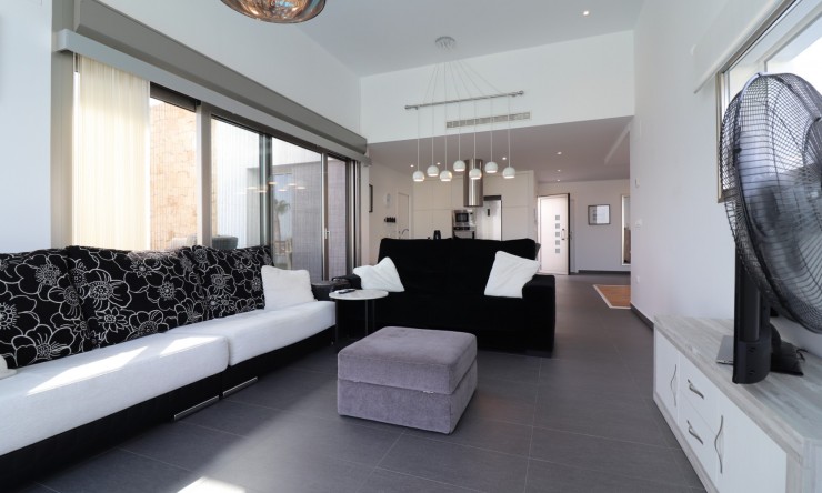 Wederverkoop - Vrijstaande Villa - Benimar - Benimar III