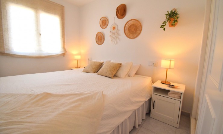 Re-Sale - Apartment - Orihuela Costa - La Florida