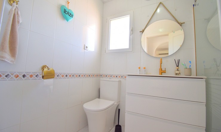 Re-Sale - Apartment - Orihuela Costa - La Florida