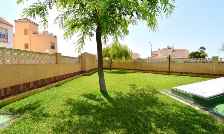 Re-Sale - Apartment - Orihuela Costa - La Florida