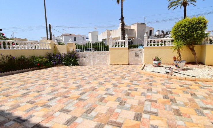 Re-Sale - Apartment - Orihuela Costa - Playa Flamenca