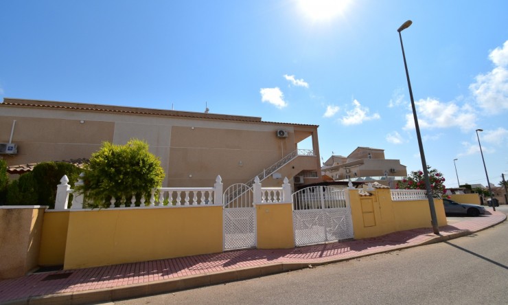 Re-Sale - Apartment - Orihuela Costa - Playa Flamenca