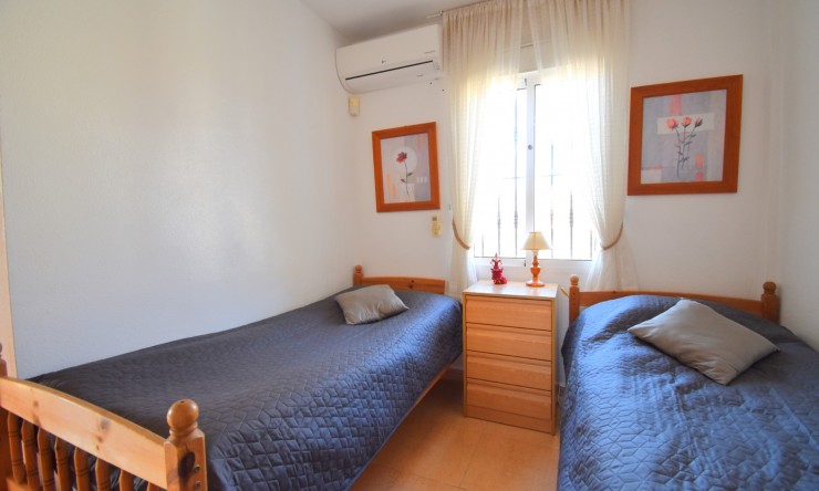 Re-Sale - Apartment - Orihuela Costa - Playa Flamenca