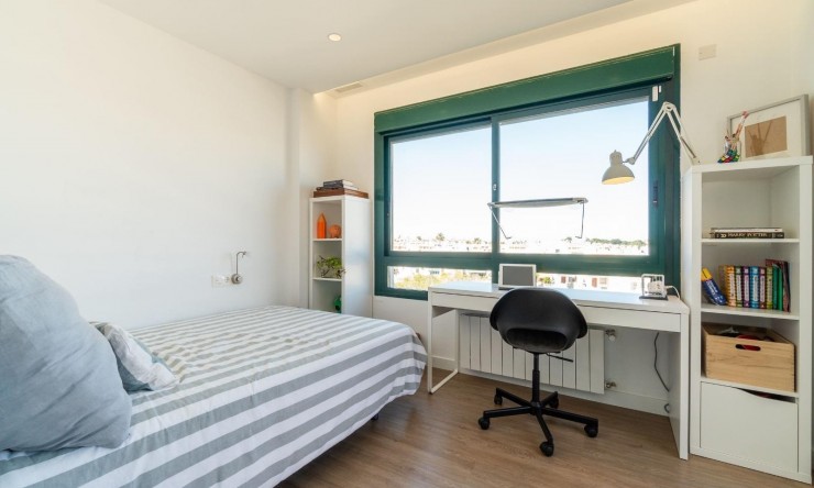 Re-Sale - Apartment - Orihuela Costa - Lomas de Campoamor