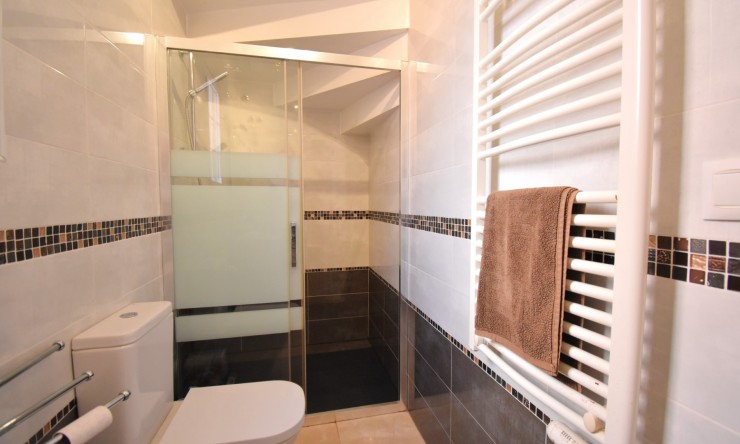 Re-Sale - Detached Villa - Orihuela Costa - Playa Flamenca