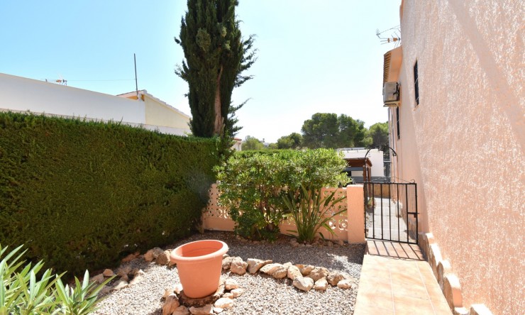 Re-Sale - Detached Villa - Orihuela Costa - Los Balcones