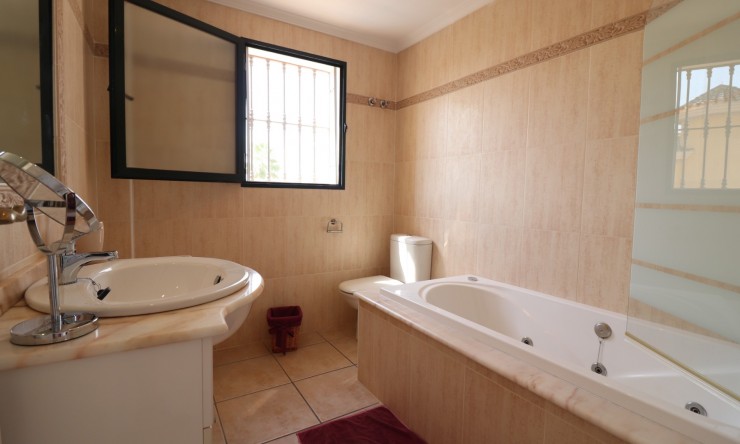 Re-Sale - Detached Villa - Algorfa - Lo Crispin