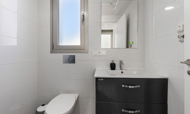 Re-Sale - Detached Villa - Orihuela Costa - Villamartin