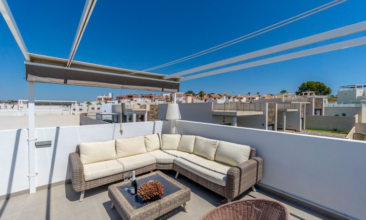 Re-Sale - Detached Villa - Orihuela Costa - Villamartin