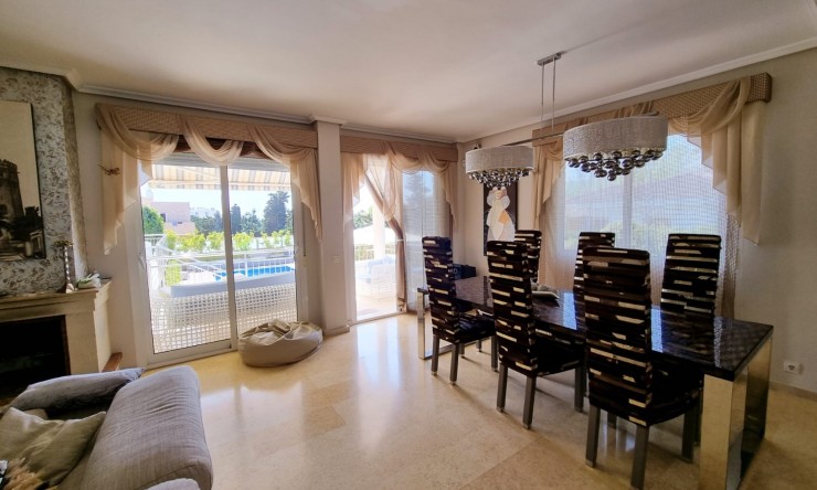 Re-Sale - Detached Villa - Torrevieja - La Mata - Town