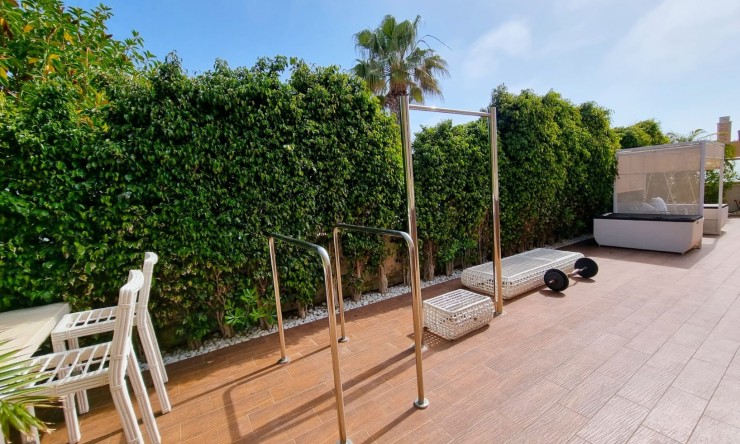 Re-Sale - Detached Villa - Torrevieja - La Mata - Town