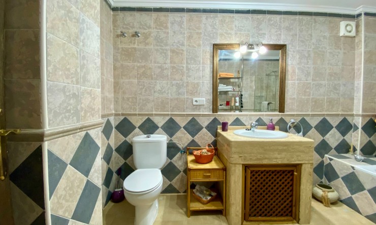 Re-Sale - Detached Villa - Algorfa - Lomas de La Juliana