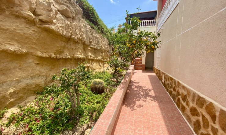 Re-Sale - Detached Villa - Algorfa - Lomas de La Juliana