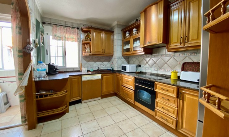 Re-Sale - Apartment - Torrevieja - Playa Del Cura