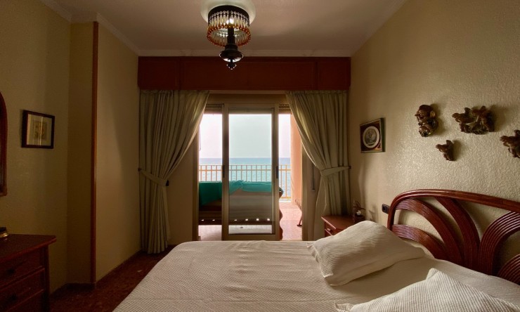 Re-Sale - Apartment - Torrevieja - Playa Del Cura