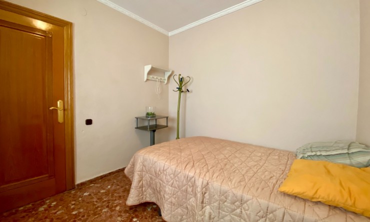 Re-Sale - Apartment - Torrevieja - Playa Del Cura