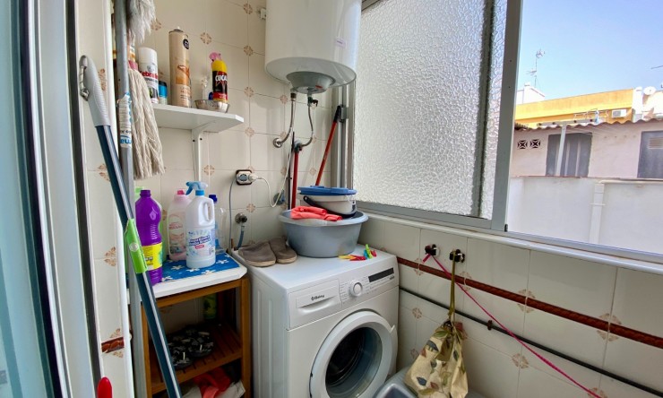 Re-Sale - Apartment - Torrevieja - Playa Del Cura