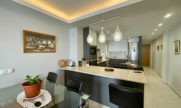 Re-Sale - Apartment - Torrevieja - Playa Del Cura