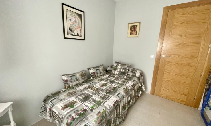 Re-Sale - Apartment - Torrevieja - Playa Del Cura