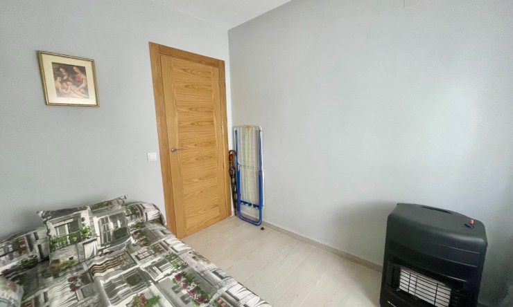 Re-Sale - Apartment - Torrevieja - Playa Del Cura