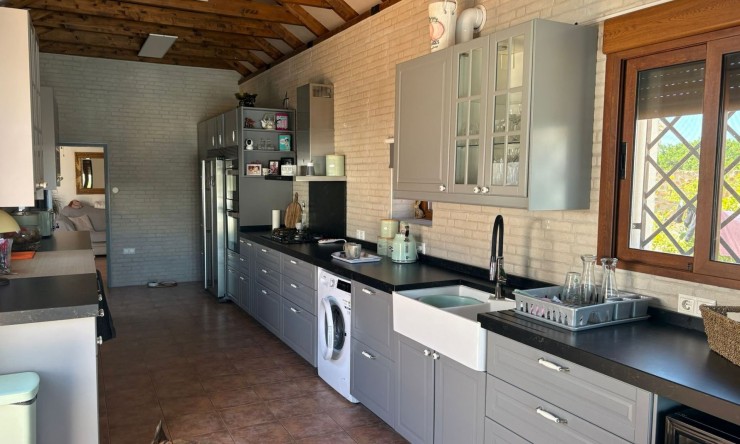 Re-Sale - Detached Villa - Jacarilla - Jacarilla - Country