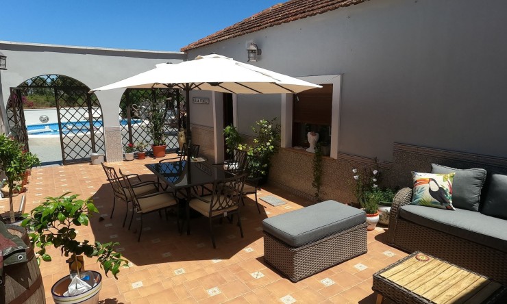 Re-Sale - Detached Villa - Jacarilla - Jacarilla - Country