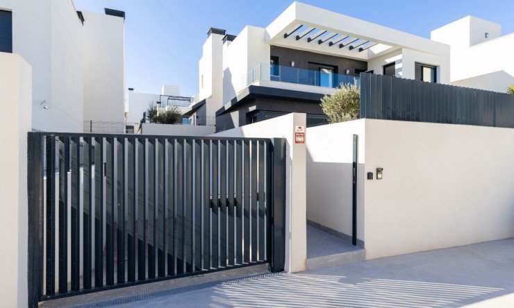 Re-Sale - Detached Villa - Algorfa - La Finca Golf Resort