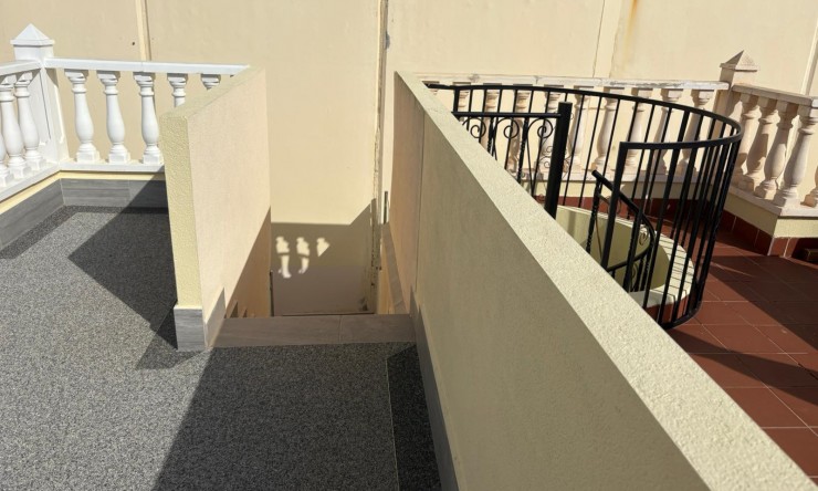 Re-Sale - Bungalow - Algorfa - Montemar