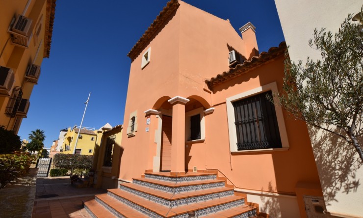 Re-Sale - Townhouse - Algorfa - La Finca Golf Resort