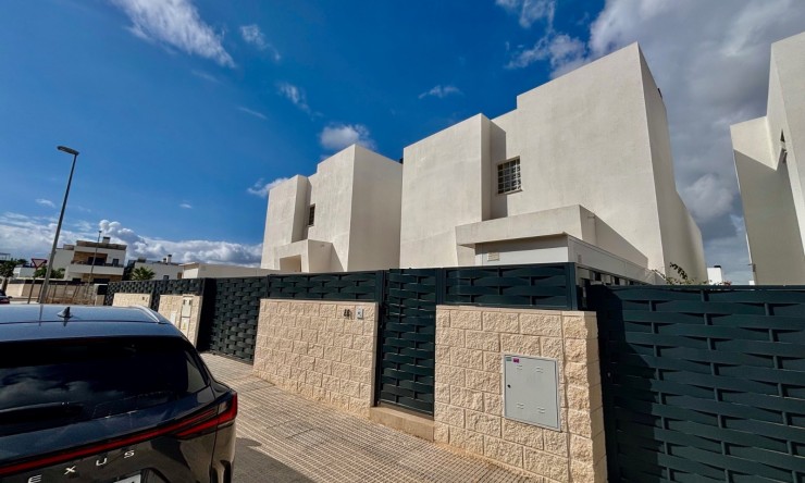 Re-Sale - Detached Villa - Benijofar - Benijofar - Village