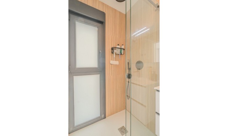 Re-Sale - Apartment - Orihuela Costa - La Zenia