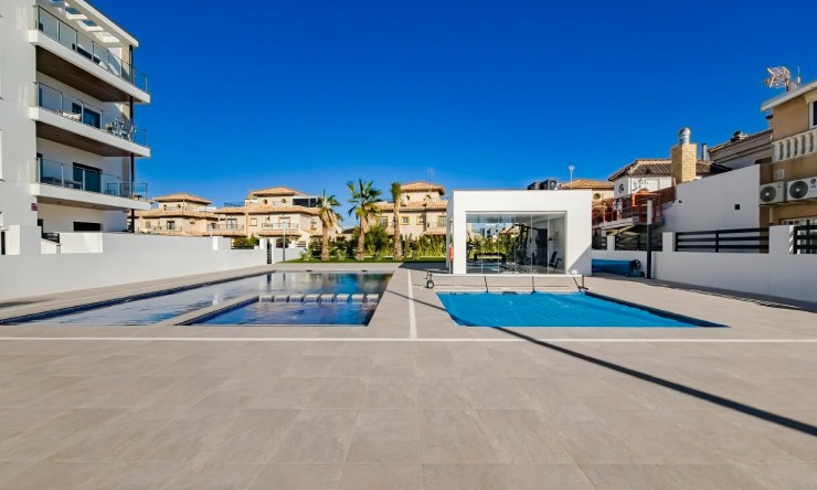 Re-Sale - Apartment - Orihuela Costa - La Zenia