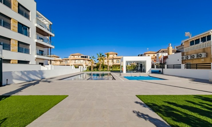 Re-Sale - Apartment - Orihuela Costa - La Zenia