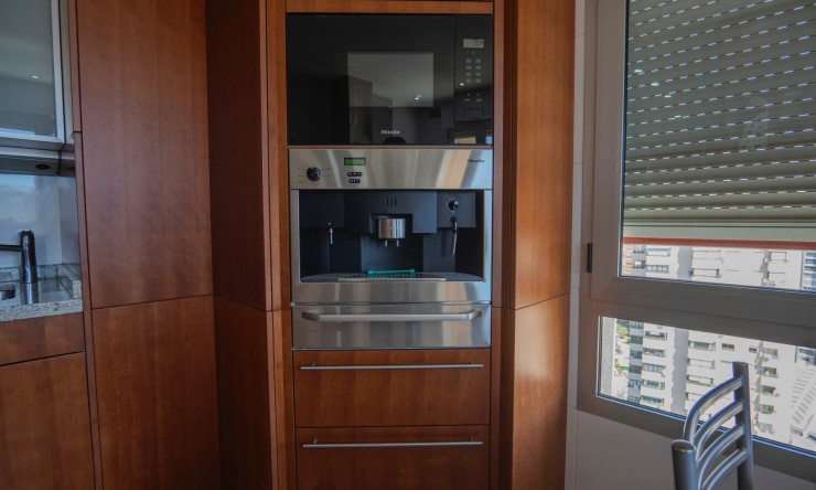 Re-Sale - Apartment - Benidorm - Benidorm - City