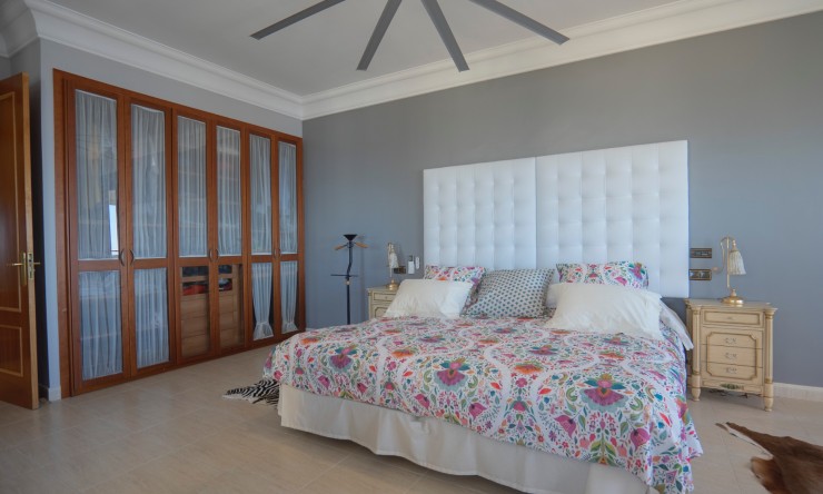 Re-Sale - Apartment - Benidorm - Benidorm - City