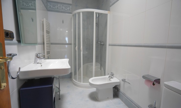 Re-Sale - Apartment - Benidorm - Benidorm - City