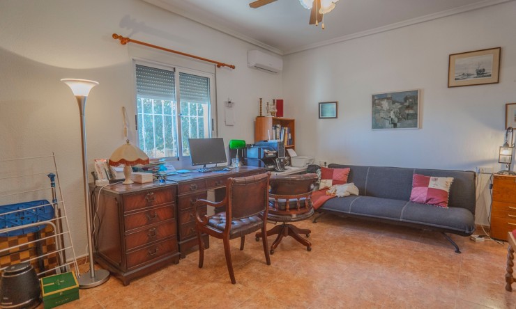 Re-Sale - Country Property - Orihuela - San Bartolome