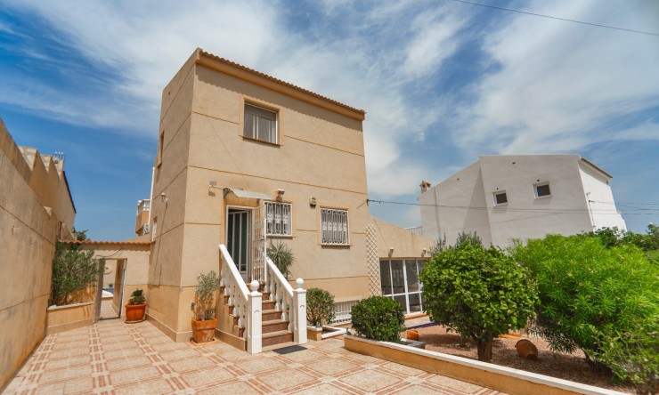 Re-Sale - Detached Villa - Ciudad Quesada - La Marquesa