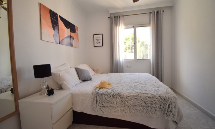 Re-Sale - Detached Villa - Orihuela Costa - Villamartin