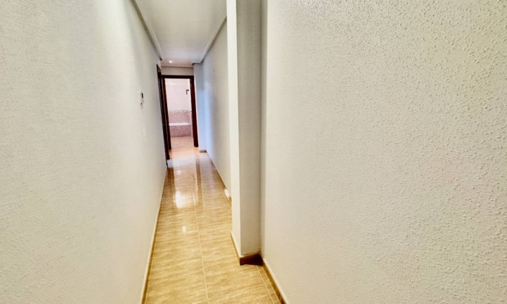 Re-Sale - Apartment - Formentera del Segura - Formentera - Village