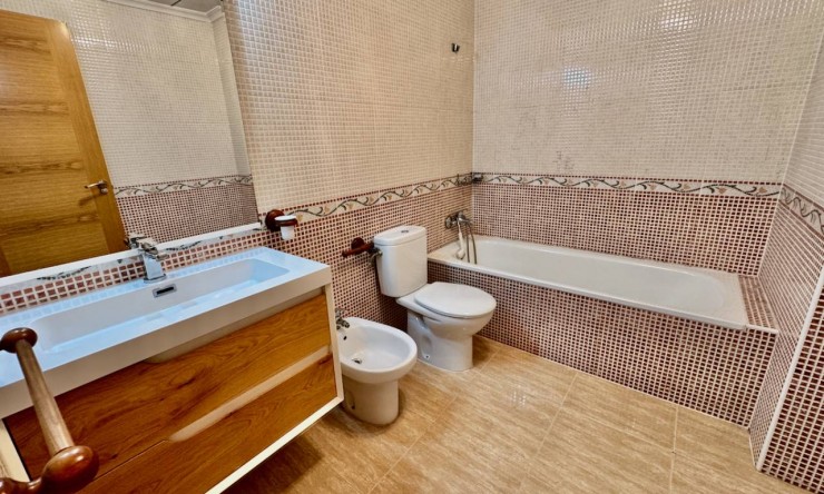 Re-Sale - Apartment - Formentera del Segura - Formentera - Village