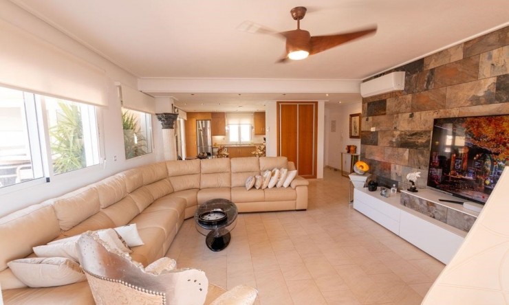 Re-Sale - Apartment - Orihuela Costa - Los Dolses