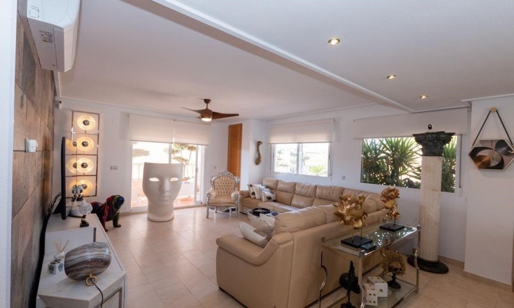 Re-Sale - Apartment - Orihuela Costa - Los Dolses