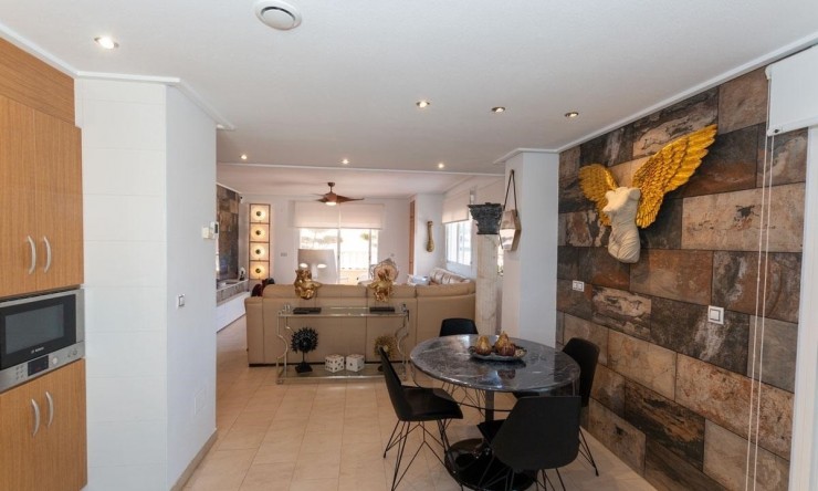 Re-Sale - Apartment - Orihuela Costa - Los Dolses